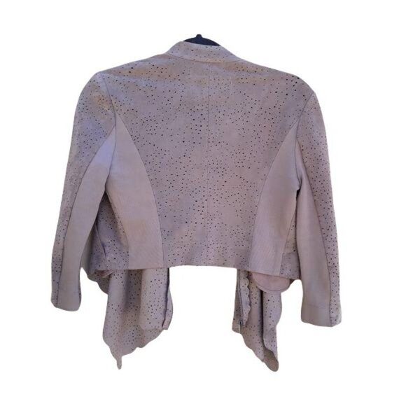 BCBGMaxAzria Faux Suede Perforated Scalloped Hem Asymmetrical Jacket Tan Sz XS - Picture 8 of 13